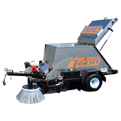 T 600 - Battery Powered Tow Behind Sweepers