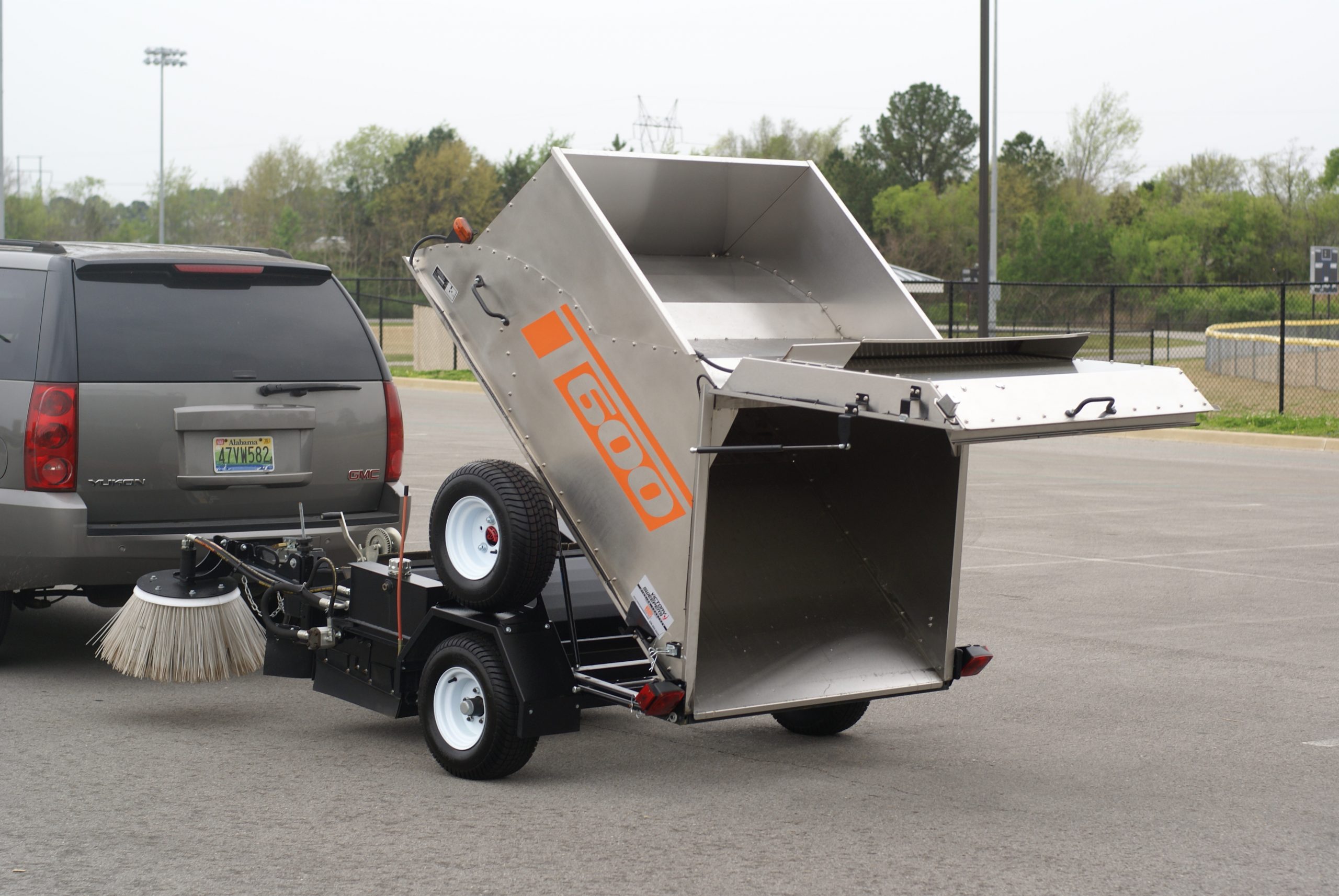 The Victory T600 - Parking Lots Sweeping Manufacturer