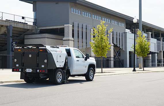 CXG - Vehicle Lots and Driveways Sweepers