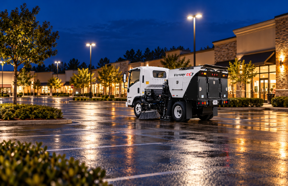 CXi - Parking Lot Sweeper Trucks
